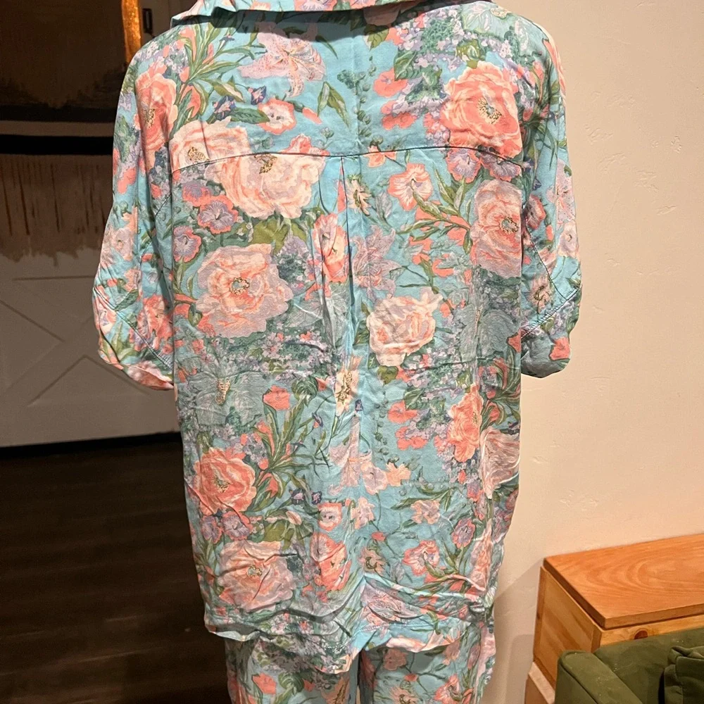 Sanctuary Floral Button-Up Pajama Set in Aqua and Coral - Picture 4 of 5